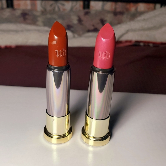 **SOLD**Urban Decay "Vice" Comfort Matte Lipsticks (x2) - Picture 1 of 6